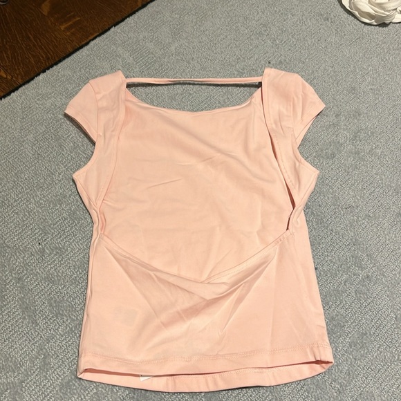 Open Back Top - Picture 2 of 2